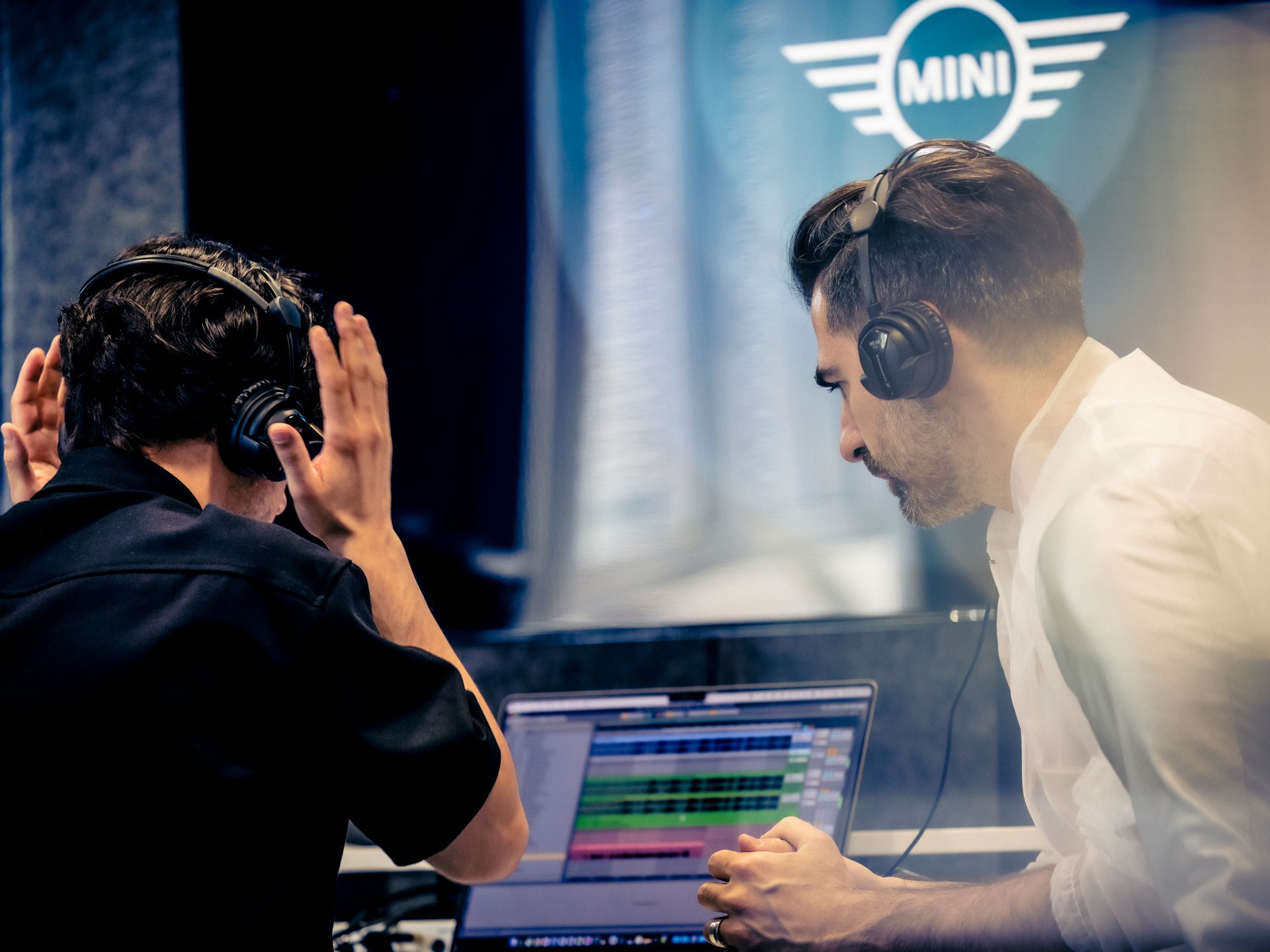 MINI Electromobility - sound - earcons